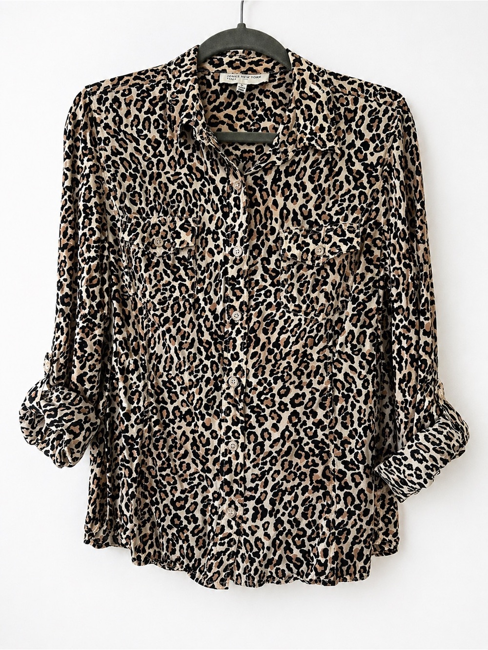 Jones New York Sport Leopard Print Button Down Shirt Medium